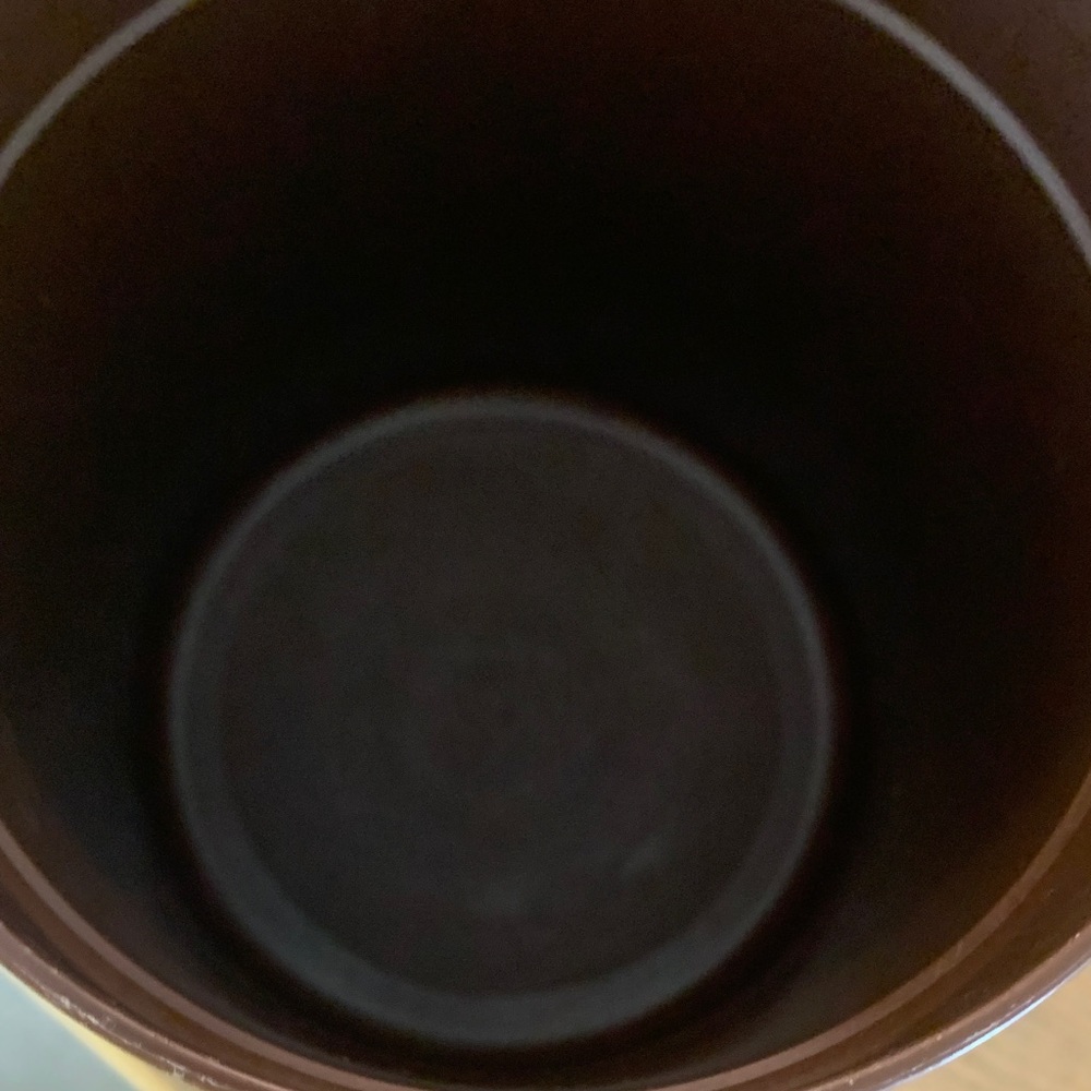 Tupperware Pitcher - Picture 6 of 8
